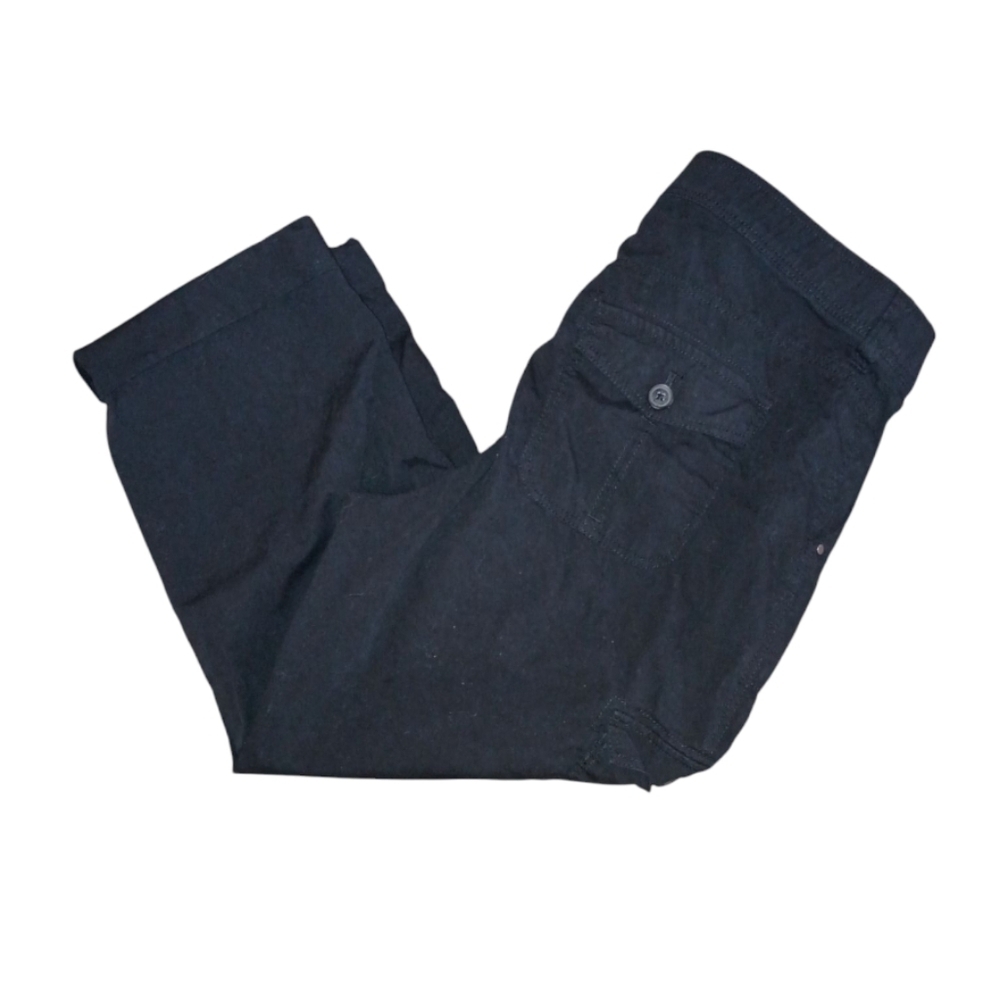 Chicos Black Cropped Cargo Pants Size 1(US 8)